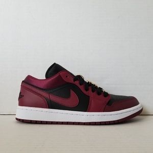 Nike Air Jordan 1 Low SE Dark Beetroot Women’s 9